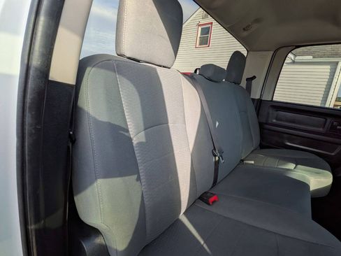 Used 2016 RAM 2500 Tradesman w/ Chrome Appearance Group AWD/4WD image 23