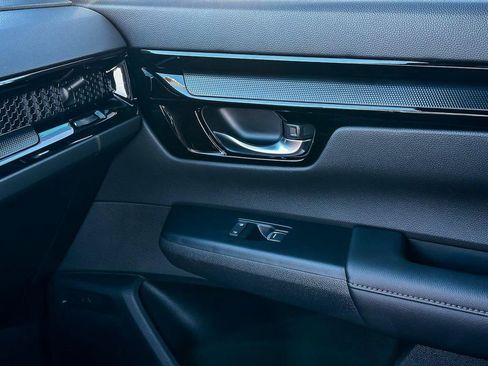 Used 2024 Honda CR-V Sport Touring image 26