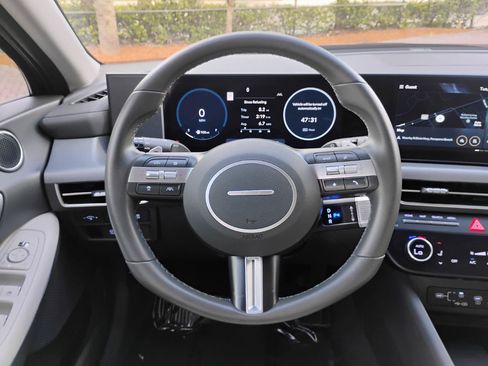 Used 2024 Hyundai Sonata SEL w/ Convenience Package FWD image 26