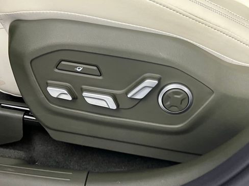 Used 2024 Hyundai Santa Fe Calligraphy image 24