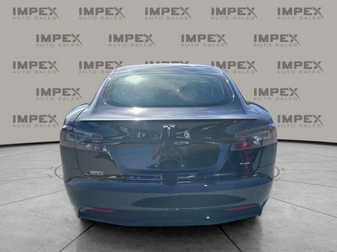 Used 2021 Tesla Model S Plaid image 4