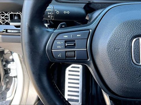 Used 2023 Honda Accord Sport image 11