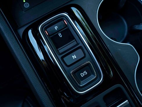 Used 2025 Honda Pilot Touring image 30