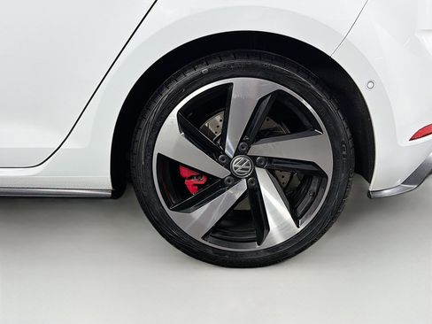 Used 2018 Volkswagen GTI S image 32