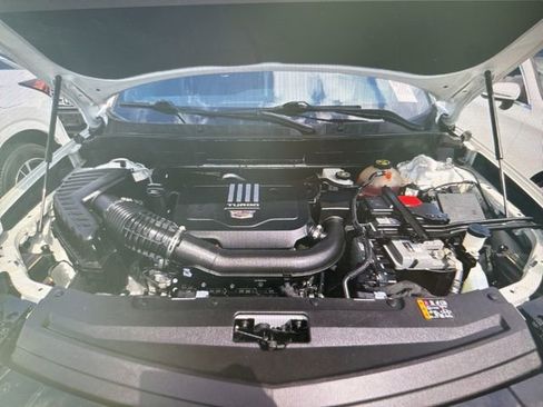 Used 2022 Cadillac XT6 Luxury image 23