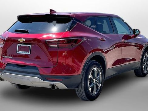 Used 2025 Chevrolet Blazer LT AWD/4WD image 13