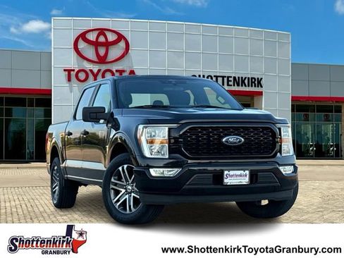 Used 2021 Ford F150 XL w/ STX Appearance Package RWD image 1