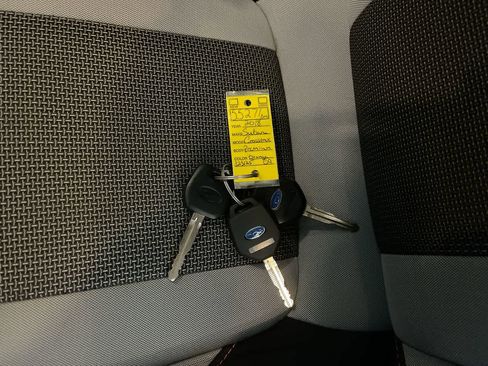 Used 2018 Subaru Crosstrek 2.0i Premium image 26