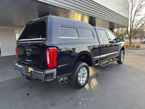 Used 2024 Ford F250 XLT image 4