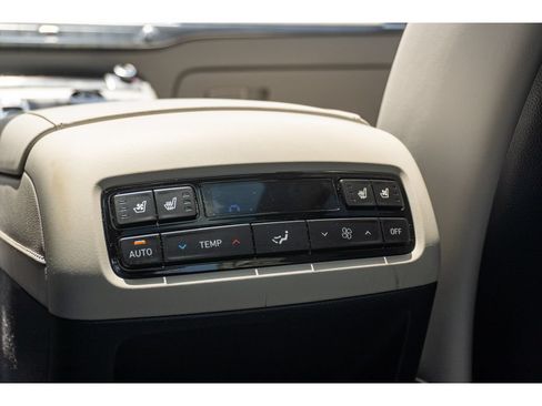 Used 2021 Hyundai Palisade Limited FWD image 23