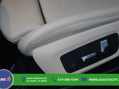 Used 2019 BMW X4 xDrive30i w/ Premium Package AWD/4WD image 18