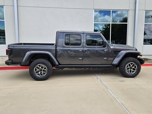 New 2026 Jeep Gladiator Rubicon AWD/4WD image 2