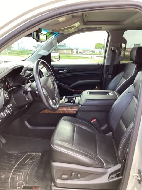 Used 2015 Chevrolet Tahoe LTZ AWD/4WD image 10