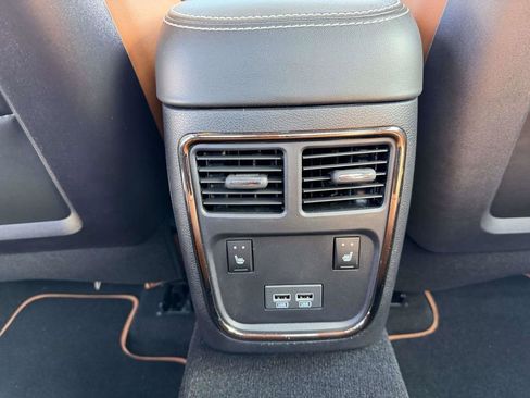 Used 2021 Dodge Charger SRT Hellcat image 23