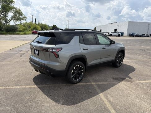 New 2026 Chevrolet Equinox RS w/ Convenience Package III AWD/4WD image 5
