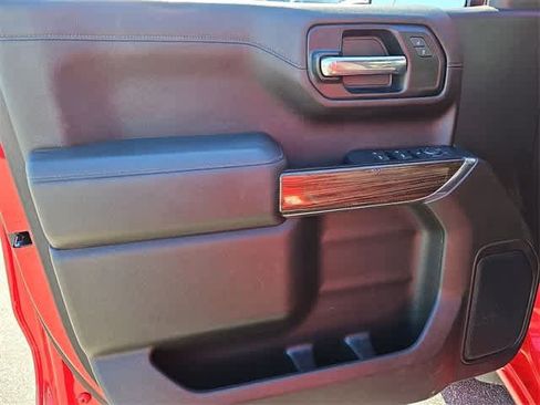 Used 2021 Chevrolet Silverado 1500 RST image 27