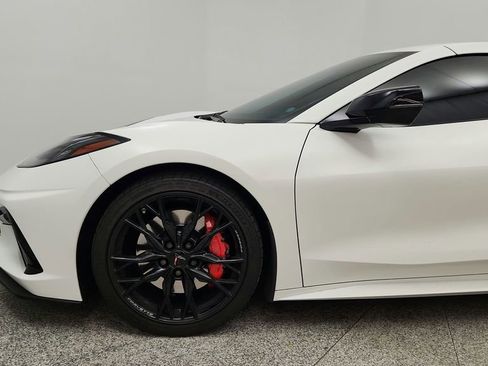 Used 2023 Chevrolet Corvette Stingray Preferred Cpe w/ Z51 Performance Package RWD image 14