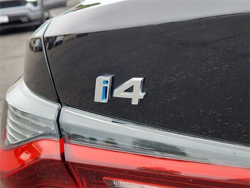 Used 2024 BMW i4 eDrive40 w/ Premium Package image 8