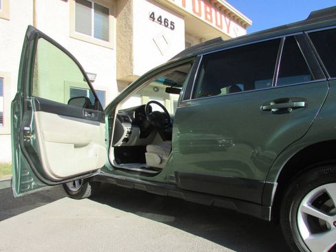 Used 2014 Subaru Outback 2.5i AWD/4WD image 10