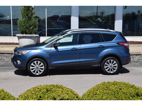 Used 2018 Ford Escape Titanium FWD image 7