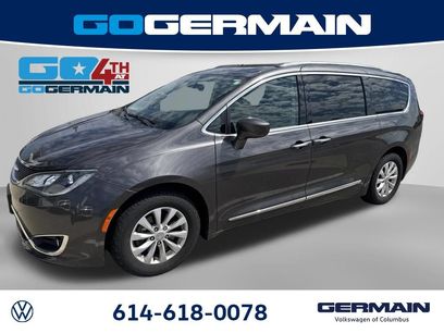 Used 2018 Chrysler Pacifica Touring-L