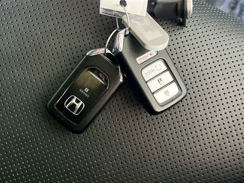 Used 2022 Honda Ridgeline RTL-E image 34