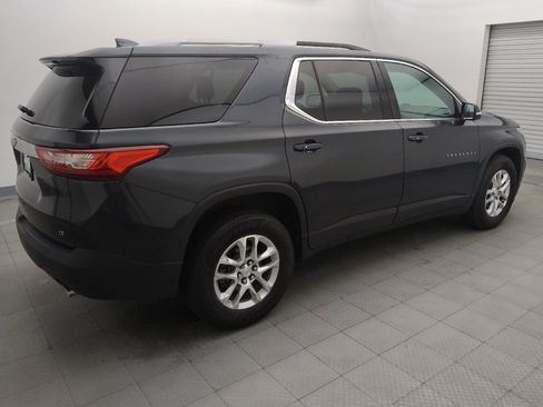 Used 2018 Chevrolet Traverse LT FWD image 10