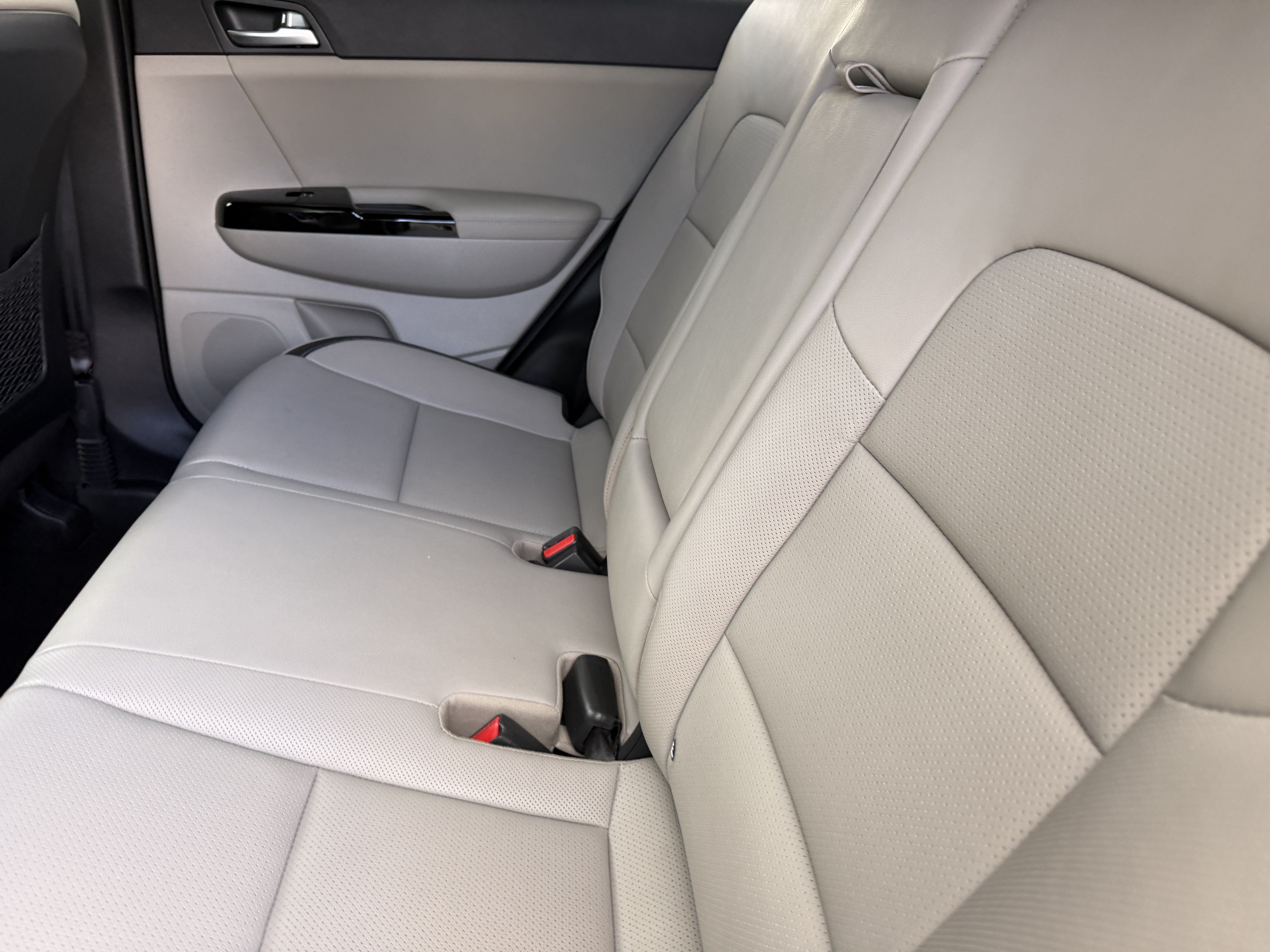 Used 2020 Kia Sportage SX FWD image 14