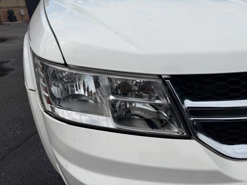 Used 2016 Dodge Journey SE w/ Flexible Seating Group image 5