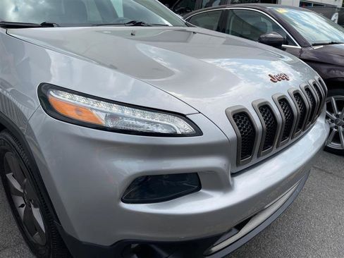 Used 2016 Jeep Cherokee 75th Anniversary image 40