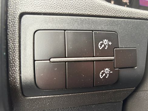 Used 2022 RAM ProMaster 2500 FWD image 12