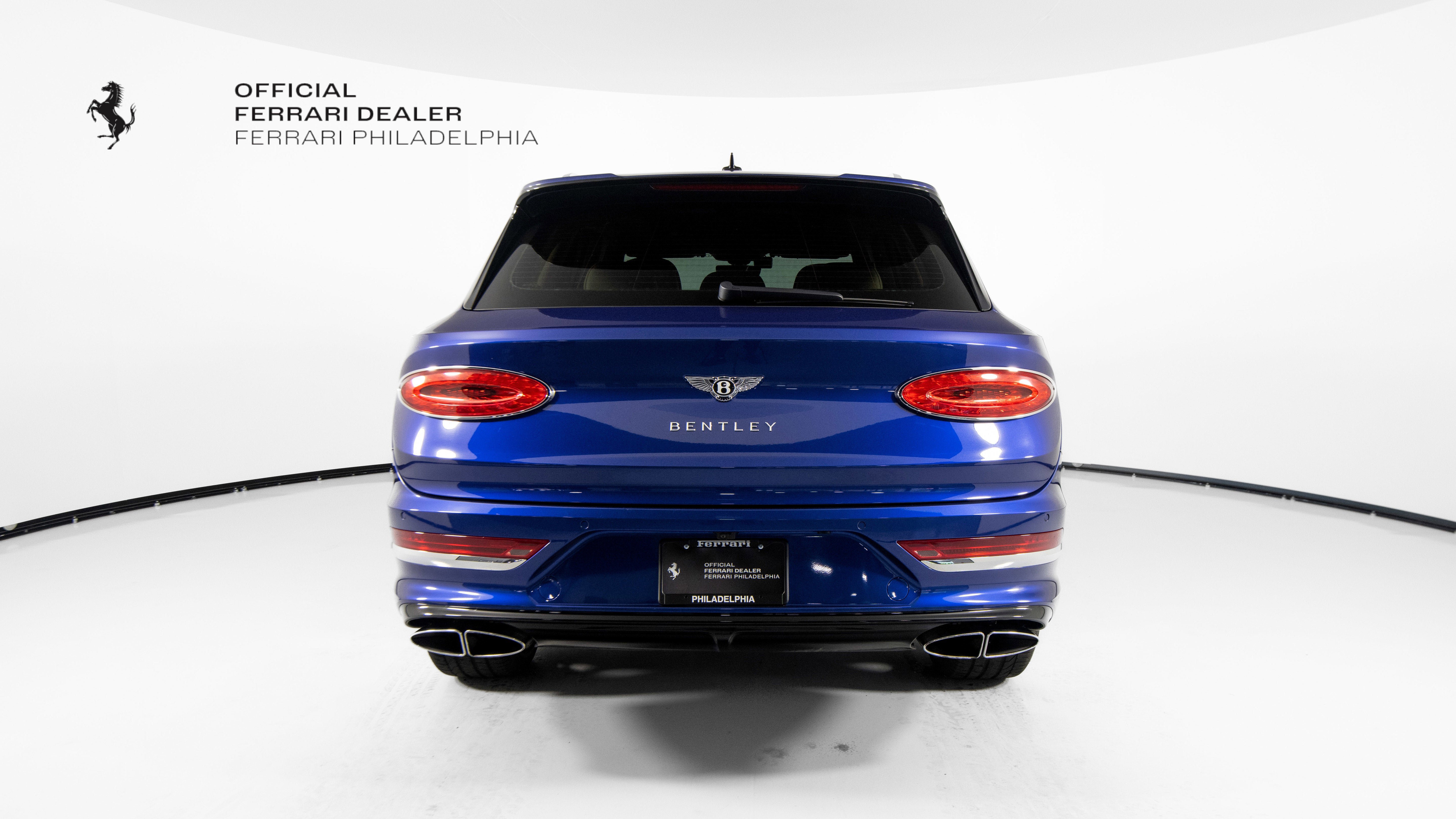 Used 2021 Bentley Bentayga AWD/4WD image 6