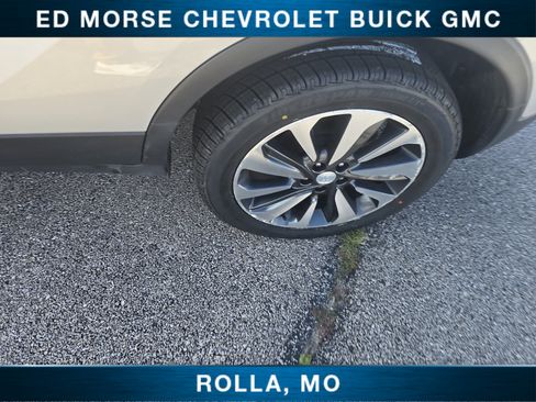 Certified 2021 Buick Encore Preferred w/ Safety Package II AWD/4WD image 10