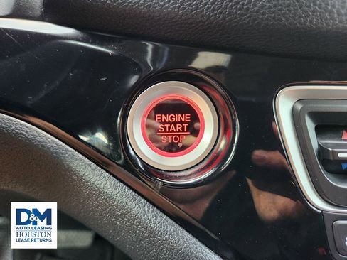 Used 2020 Honda Pilot Touring image 27