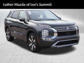 Used 2025 Mitsubishi Outlander SE FWD video 1