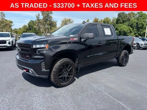Used 2021 Chevrolet Silverado 1500 LT Trail Boss w/ Convenience Package II AWD/4WD image 3