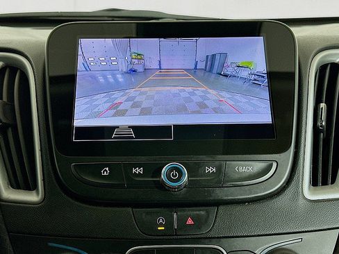 Used 2023 Chevrolet Malibu LT image 15