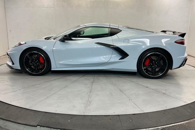 Used 2023 Chevrolet Corvette Stingray Preferred Cpe w/ Z51 Performance Package RWD image 2