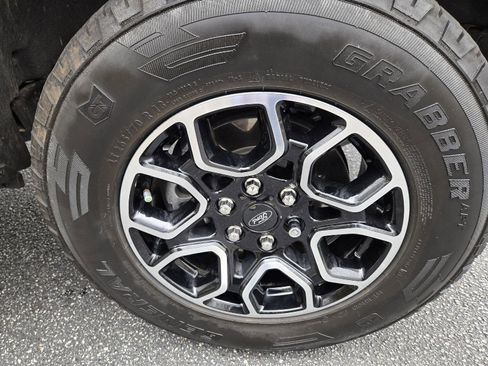 Used 2023 Ford F150 XLT w/ Equipment Group 302A High image 13