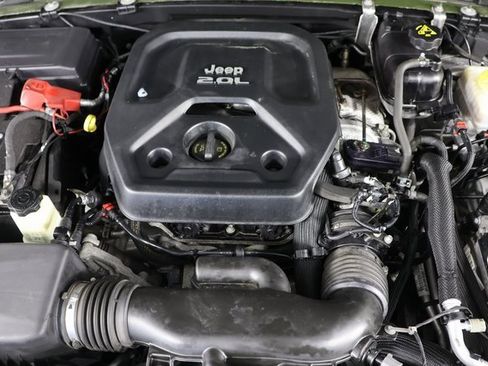 Used 2020 Jeep Wrangler Unlimited Rubicon w/ Quick Order Package 28Y Recon image 24