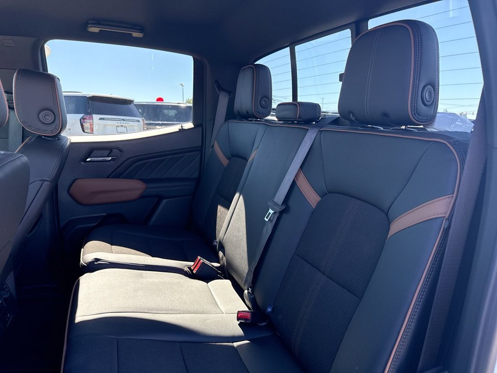 Used 2026 GMC Canyon AT4 AWD/4WD image 19