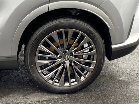 New 2026 Lexus RX 450h AWD image 9