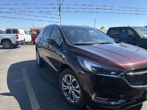 Used 2021 Buick Enclave Avenir w/ Avenir Technology Package AWD/4WD image 3