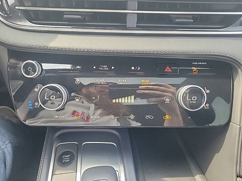 Certified 2026 INFINITI QX60 Sport w/ Dark Cargo Package AWD/4WD image 28