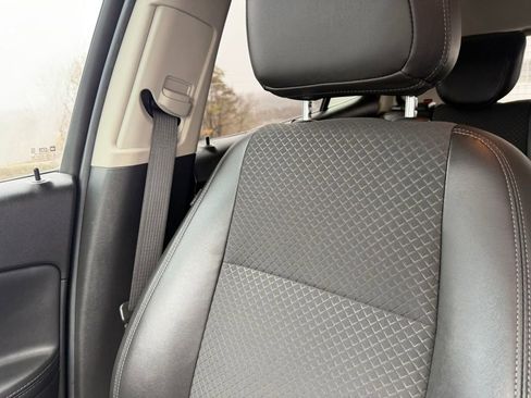 Used 2022 Buick Encore Preferred w/ Safety Package image 21