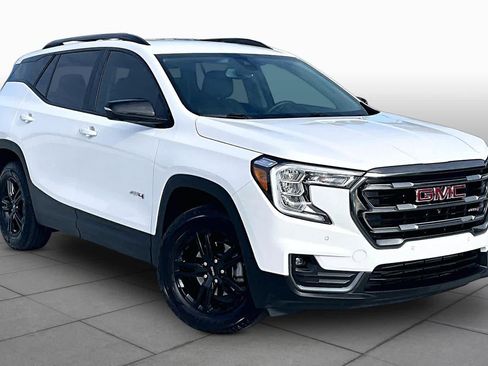 Used 2024 GMC Terrain AT4 w/ Infotainment Package II AWD/4WD image 5
