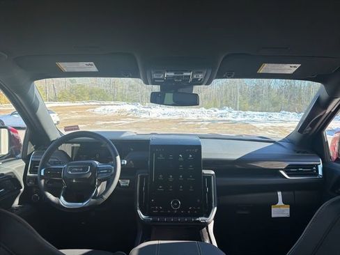 New 2026 GMC Yukon XL Elevation image 26