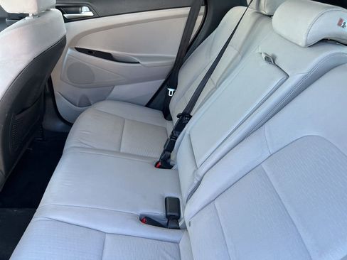 Used 2019 Hyundai Tucson SE w/ Cargo Package image 31