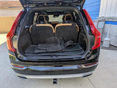 Used 2018 Volvo XC90 T6 Inscription w/ Luxury Package image 10