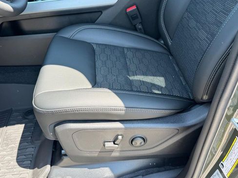 New 2026 RAM 1500 Big Horn w/ Back Country Package AWD/4WD image 18